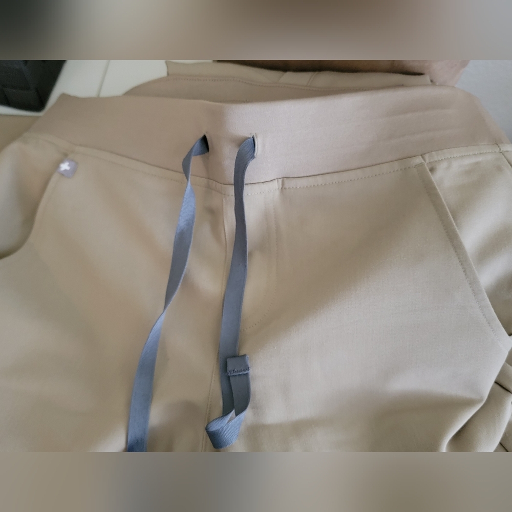 Figs Zamora jogger Latte